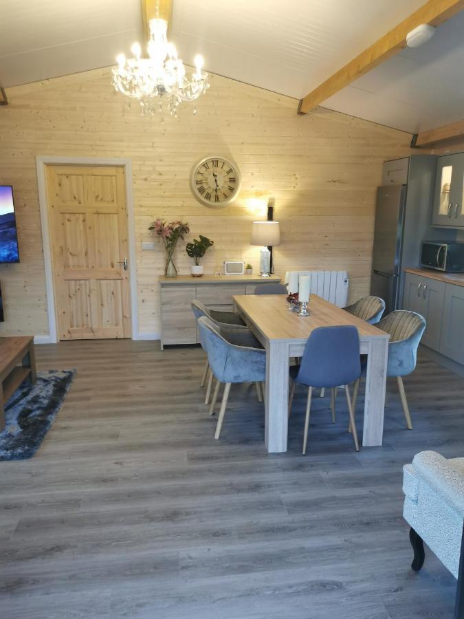 The Lodge Mountain View Log Cabin , Attymass Ballina Boyhollagh Exterior foto