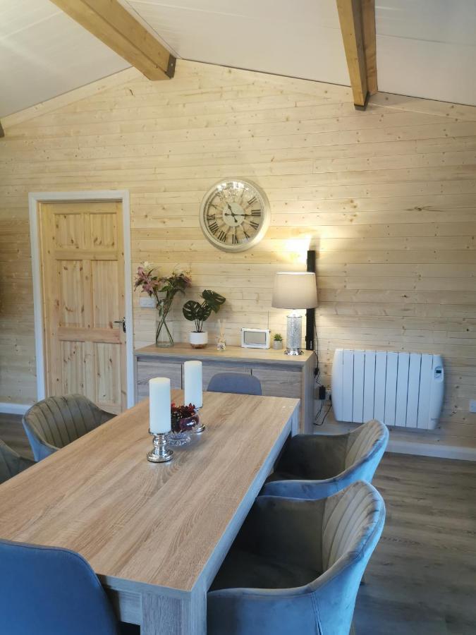 The Lodge Mountain View Log Cabin , Attymass Ballina Boyhollagh Exterior foto