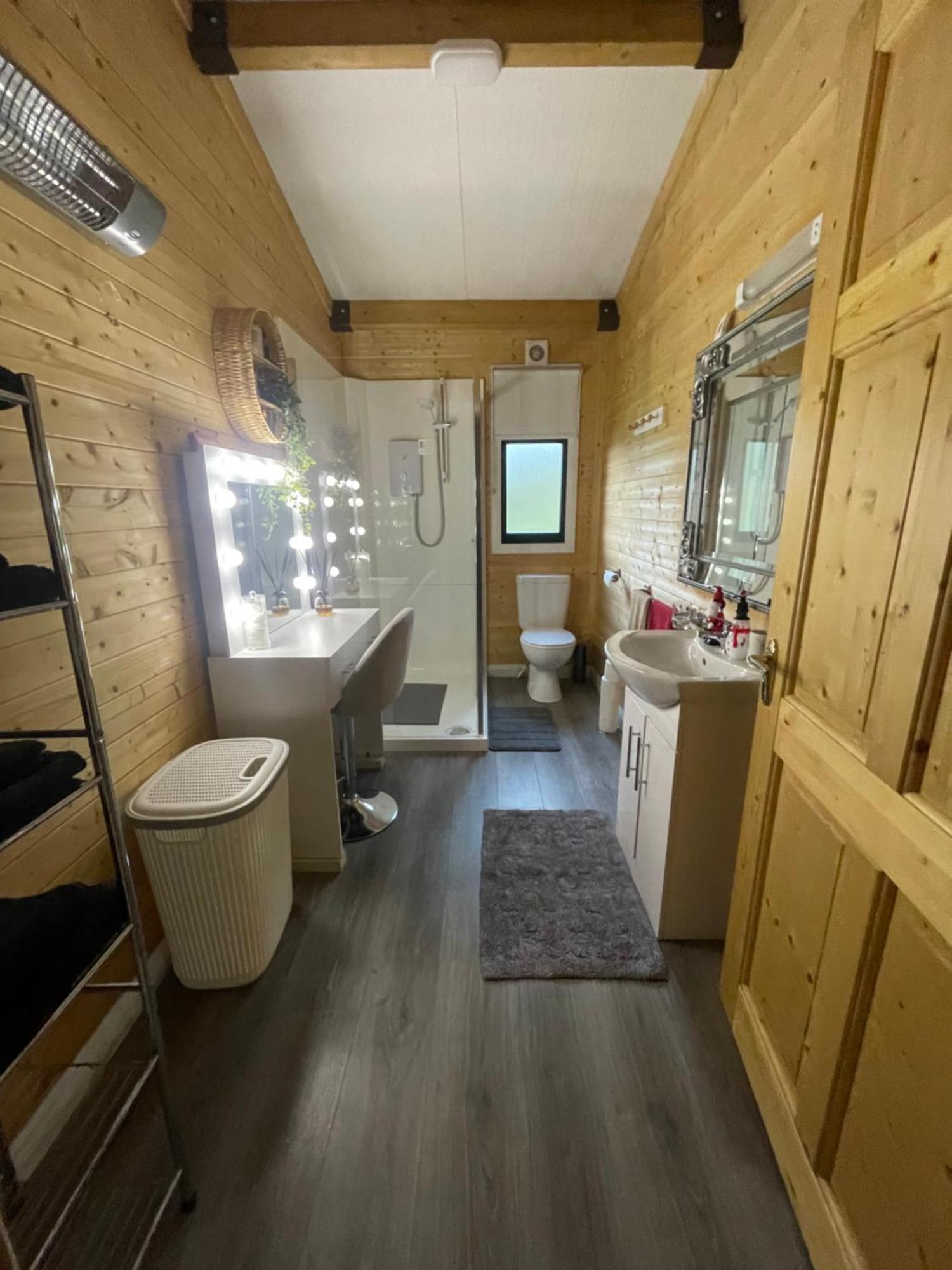 The Lodge Mountain View Log Cabin , Attymass Ballina Boyhollagh Exterior foto